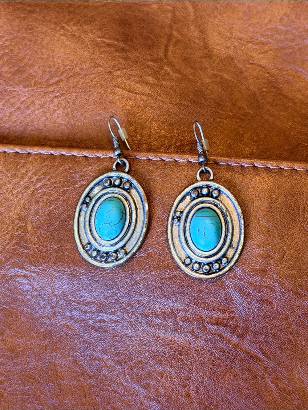 Turquoise Oval Drop Earrings - Vintage-Inspired Silver Tone
